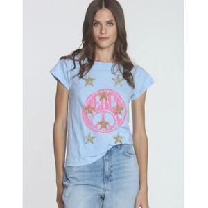 Label + Thread Womens Graphic Ava Tee - Sky World Peace Stars Size Large
